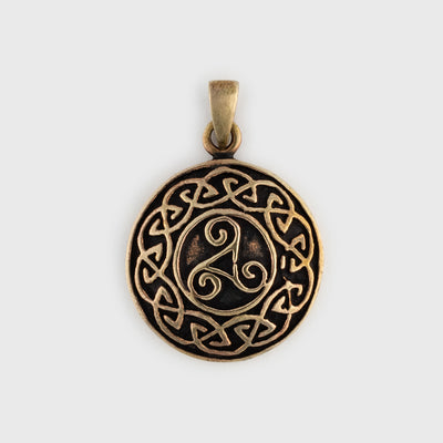 Triskele Amulett, Bronze