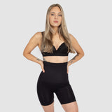 High-Waisted Mid Thigh Short, Schwarz