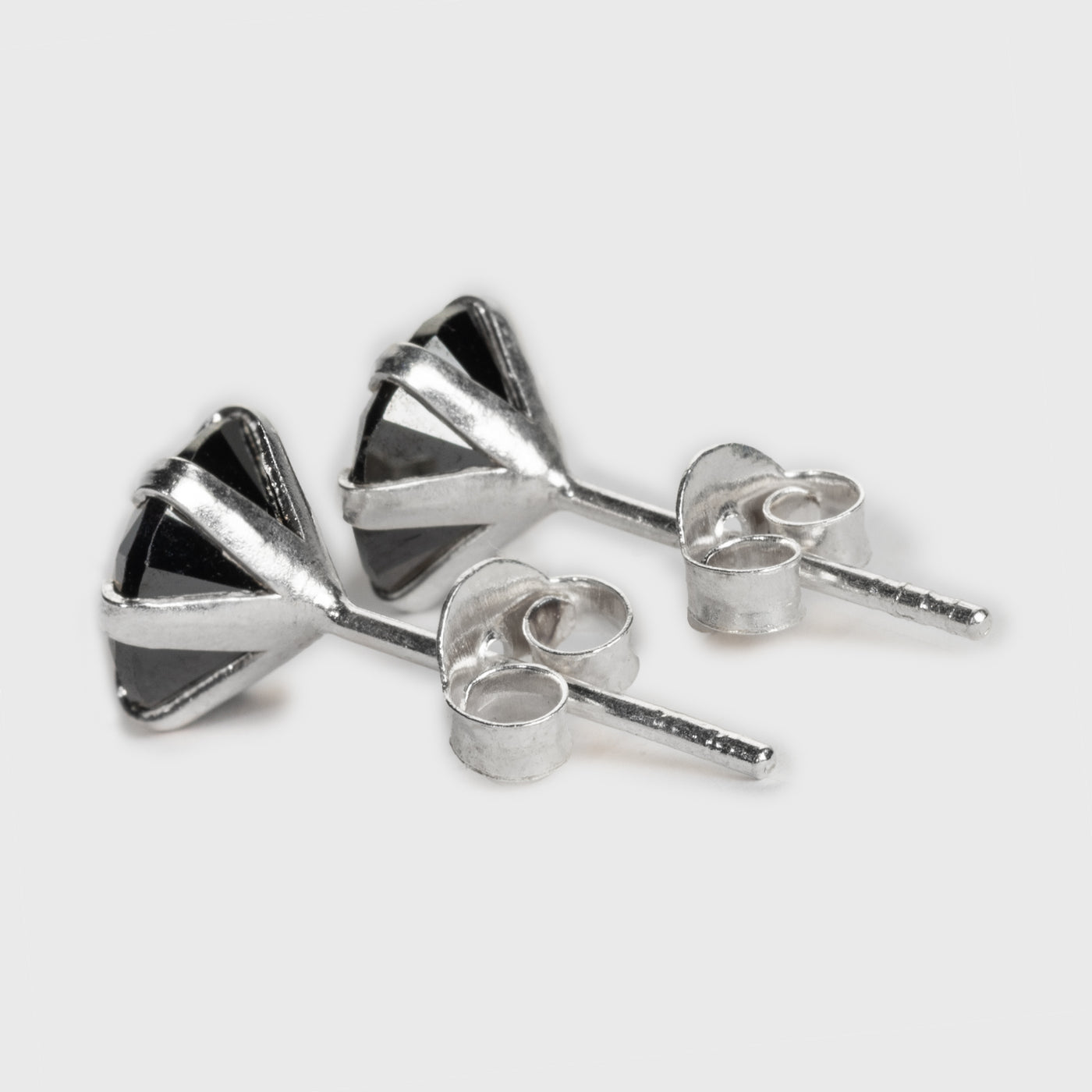 Schwarzer Onyx und Silber Ohrstecker