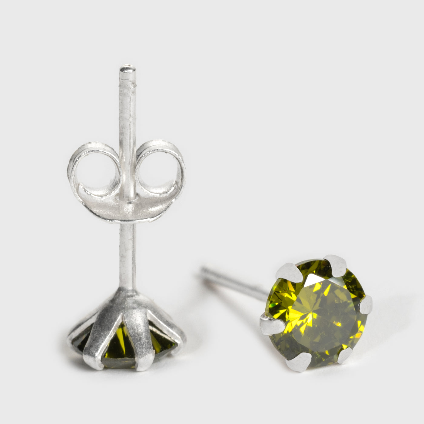 Grüner Zirkon und Silber Ohrstecker