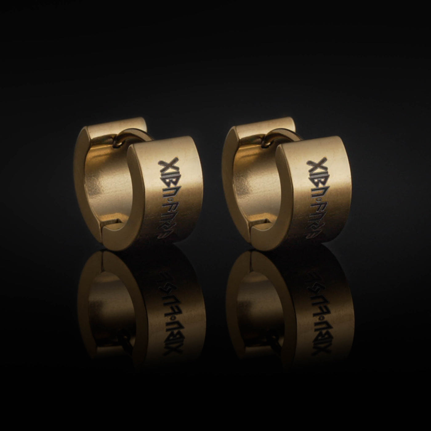 Huggie Earring, Gibu Auja, Gold Plated