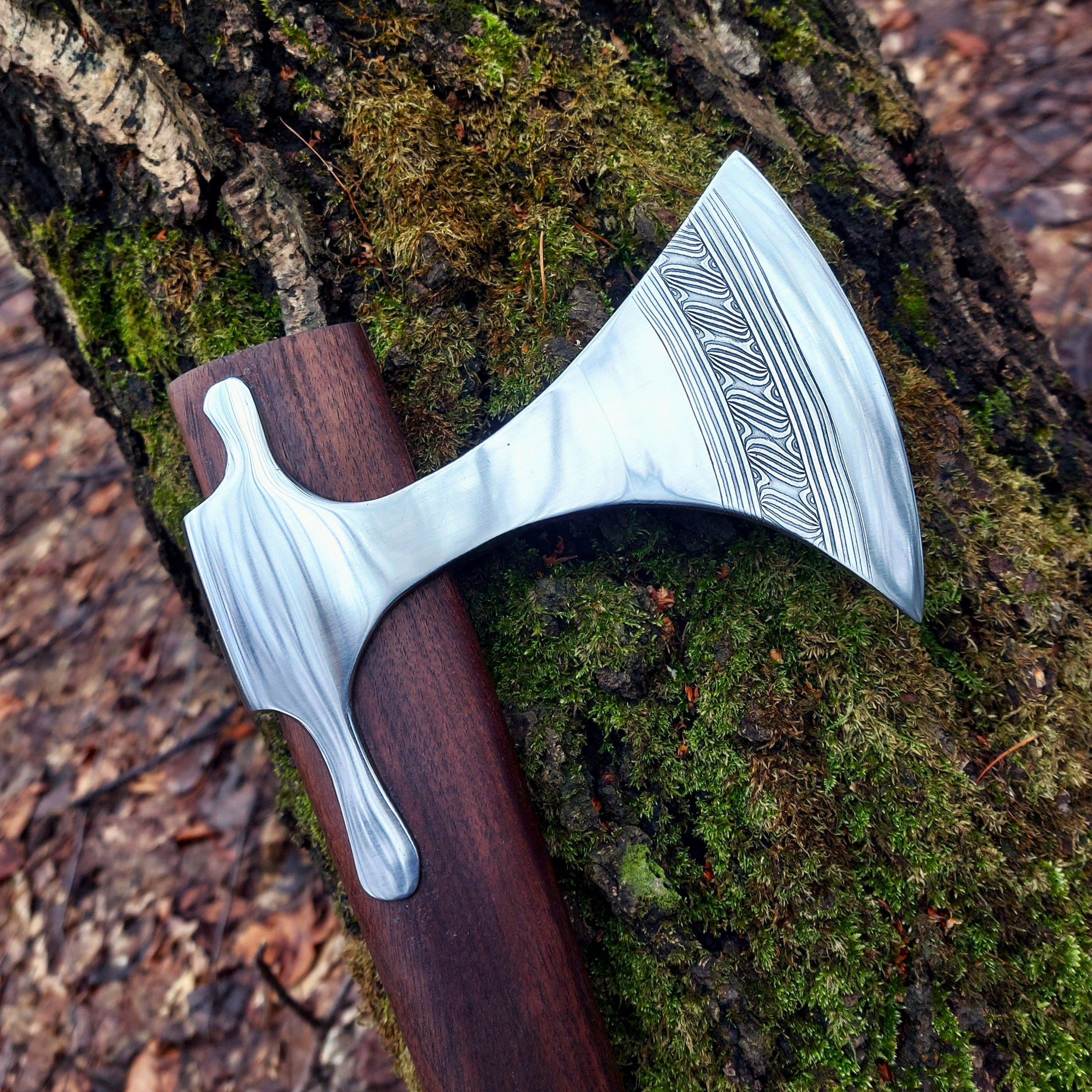 Premium Pattern-Welded Axe, Ed – Grimfrost Intl