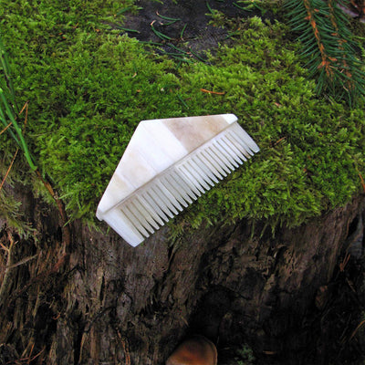 Combs - Viking Comb, Bone - Grimfrost.com