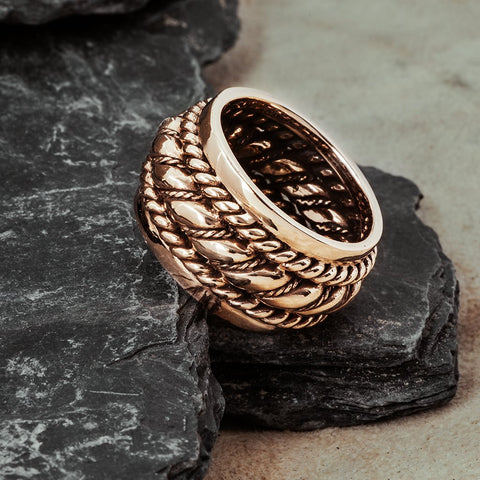 Chieftain’s Ring, Bronze